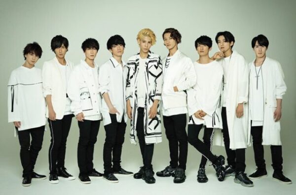 嵐と他のグループの違いは何？彼らの魅力と共に違いを深掘り