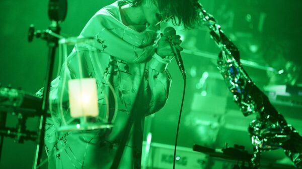 ずっと真夜中でいいのに。(ずとまよ)のACAね歌が下手?声がかわいい?歌唱力を考察