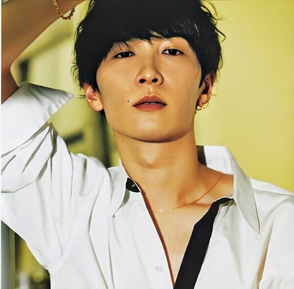 SnowManの家族構成とは？父母や兄弟との面白エピソードも！