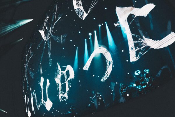 amazarashiが顔を出さない理由は？紅白などテレビに出ない理由は？