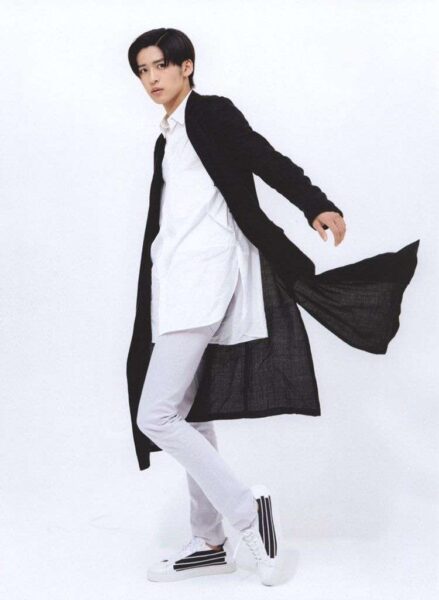 SnowManメンバーの最新の身長・体重は？