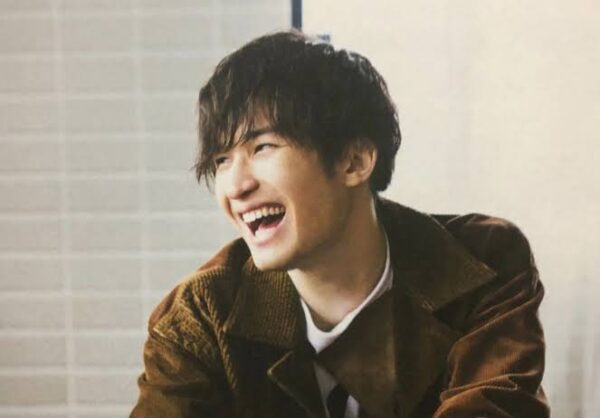 SixTONESの個性豊かな歌声を徹底分析!歌番組では口パクしないって本当?