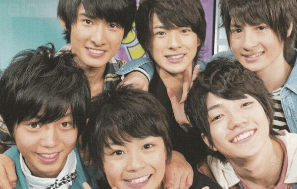 キンプリ(king&prince)となにわ男子どっちが先輩？また、グループ同士仲はいい？