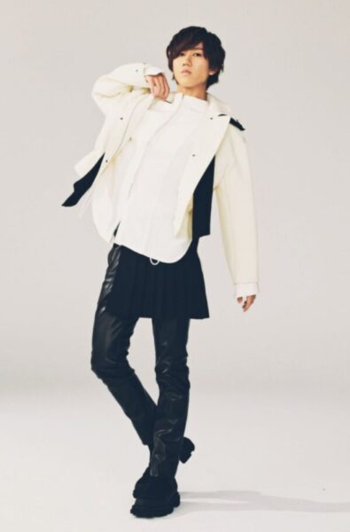 SnowManの足の長さは?「ほぼ脚」と言われるメンバーも?!