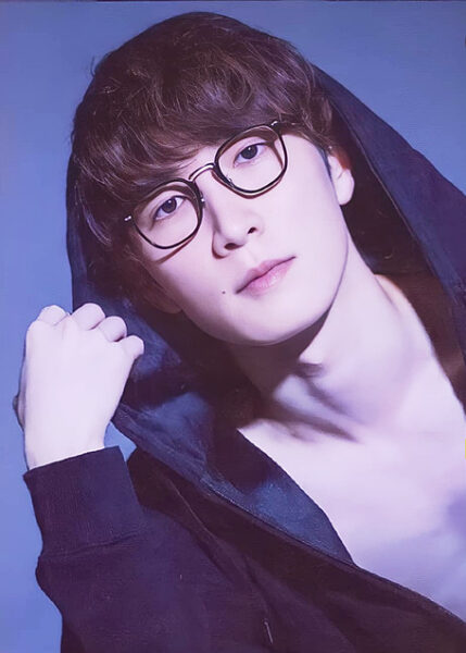 SnowManの頭いい順ランキング！偏差値や学歴も紹介！