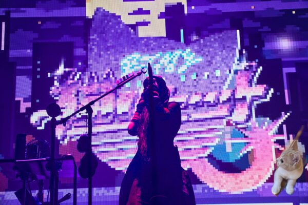 ずっと真夜中でいいのに。(ずとまよ)の歌詞は意味不明？それとも天才的！？