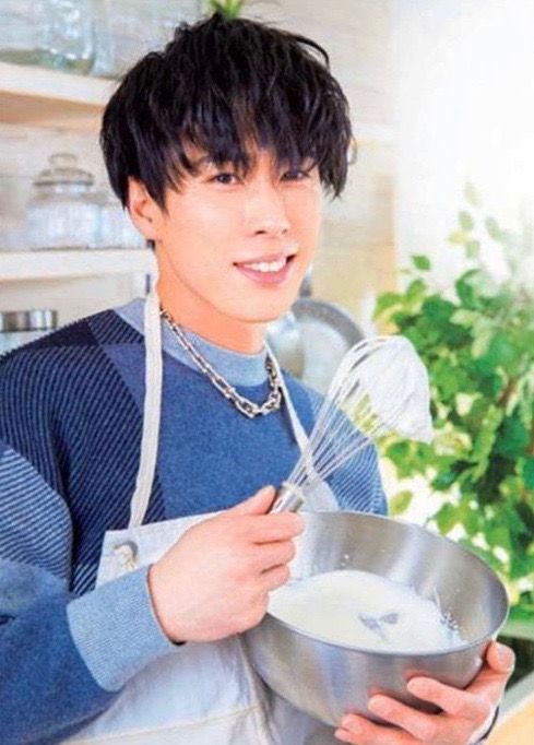 Snow Manの幼少期エピソードを雑誌などから紹介！