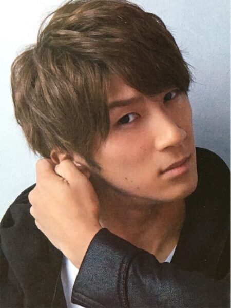 ジャニーズwest歌上手い順ランキング！三銃士の実力・歌声分析！