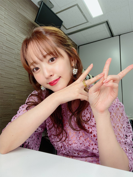 鈴木愛理、ブログでサッカーの田中碧選手と熱愛交際宣言(元ハロー！プロジェクト)