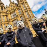 MAN WITH A MISSION(マンウィズ) 顔隠す理由はなぜ?ライブ用マスクでも暑くないの?