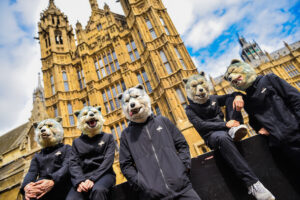 MAN WITH A MISSION(マンウィズ) 顔隠す理由はなぜ？ライブ用マスクでも暑くないの？