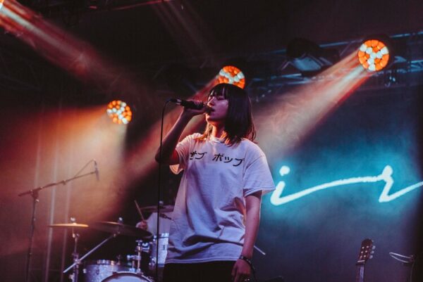 iri(イリ)英語うまいけどハーフなの？出身や生い立ちについて調べました！