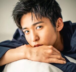 スノーマン(SnowMan)目黒蓮は公式ブログをやっている?見る方法を紹介!