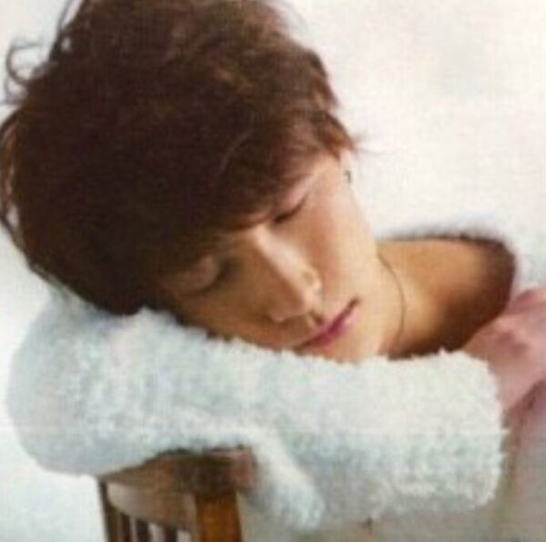 スノーマン(SnowMan)渡辺翔太がかわいいと話題！笑顔や寝顔を画像で紹介！