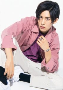 スノーマン(SnowMan)目黒蓮は公式ブログをやっている？見る方法を紹介！