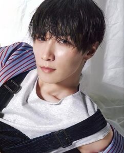 スノーマン(SnowMan)渡辺翔太は優しくて天然で面白い！一方で性格が悪いとの噂も？