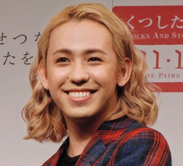 スノーマン(SnowMan)ラウール似ている芸能人まとめ　りゅうちぇるとhiroに似ている！