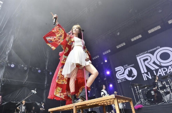 LiSAのプロフィール紹介!本名や身長、血液型などを調べてまとめてみた