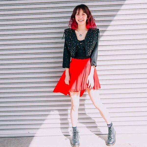 LiSAのプロフィール紹介!本名や身長、血液型などを調べてまとめてみた!