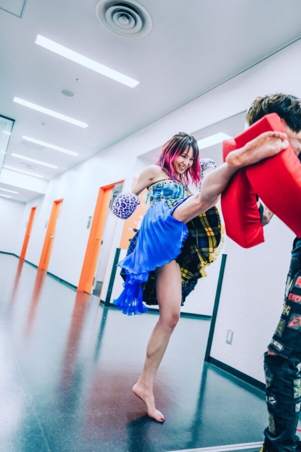 LiSAのプロフィール紹介!本名や身長、血液型などを調べてまとめてみた!