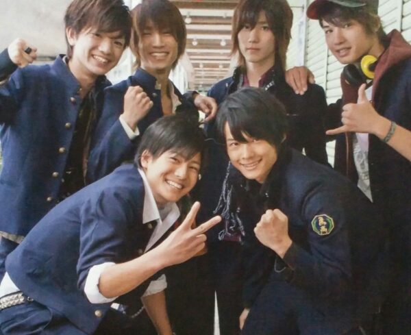 SixTONES(ストーンズ)髙地優吾はビーアイシャドーというグループだった?メンバーのゆごほくとふまけんって誰のこと?