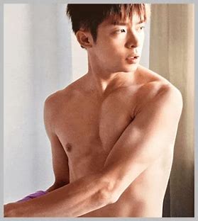 キンプリ(king&prince)岸優太の筋肉・トレーニングがすごい！ムキムキでベンチプレス100kgあげる？