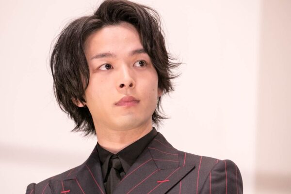 SixTONES(ストーンズ)松村北斗と江口洋介は似ている?他に似ている芸能人がいるか調査!