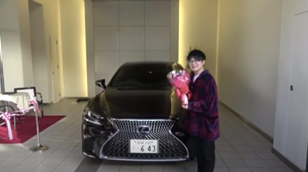 東海オンエアは車好き！てつやはレクサスでりょうの愛車はフォルクスワーゲン