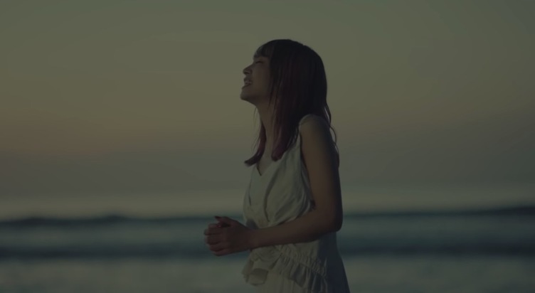 LiSAの歌い方が嫌いな人もいる?苦手な理由とアニメの主題歌が変わったのは何故?