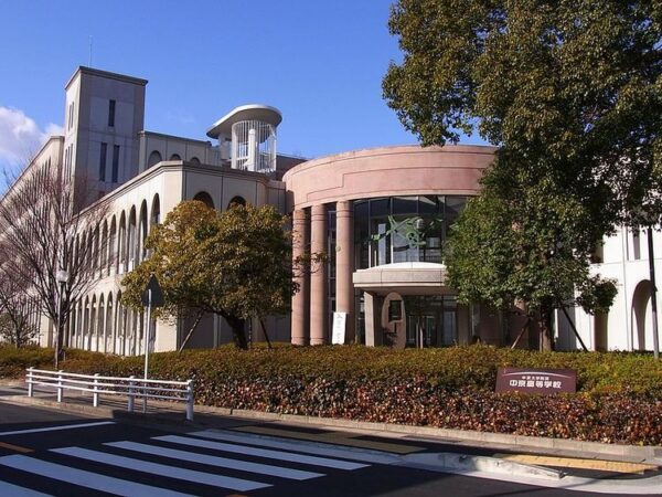 緑黄色社会のメンバーの学歴は?高校・大学はどこ?