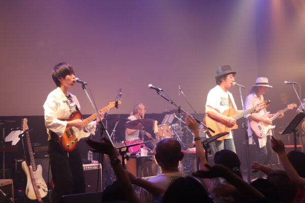 Maica_n ウコンの力cm曲「何も知らないままで」などタイアップ曲まとめ