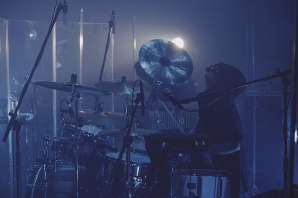 yamaのバンドメンバー(サポートメンバー)、プロデューサーについて！所属事務所は？