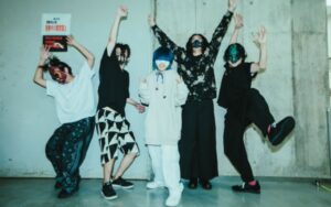 yamaマスクの下の顔が美人な説を徹底解説！誰？新しい顔写真が発表された