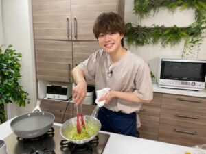 なにわ男子 大橋和也の愛用調理器具はボニークの低温調理機!気になるお値段は?