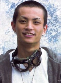 KAT-TUN(カトゥーン)の元メンバーの脱退理由まとめ!脱退した順番も!