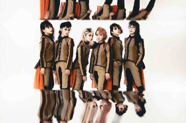 BiSHの衣装まとめ!ダサい衣装や、やばい衣装もある?