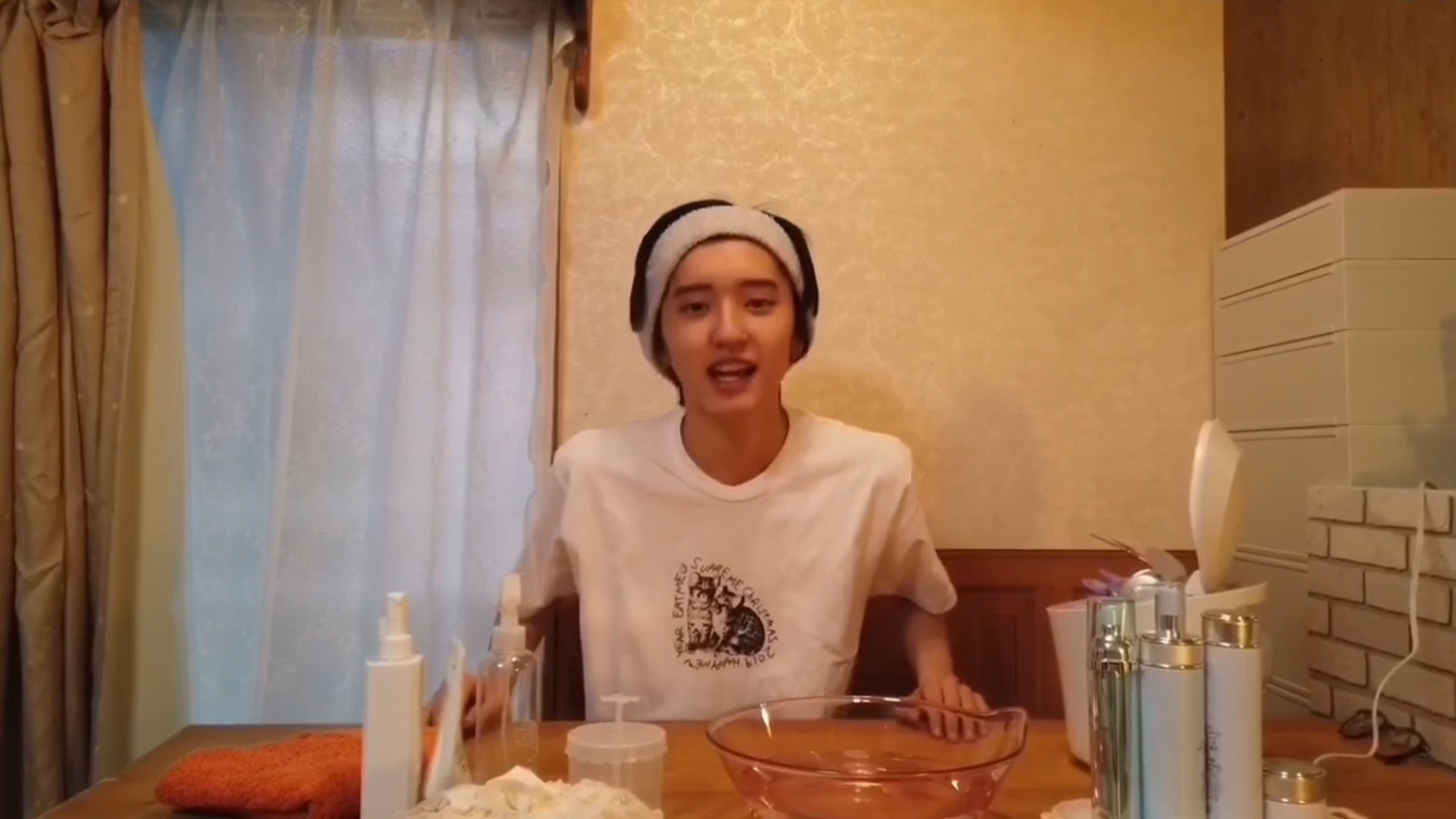 なにわ男子 道枝駿佑の美肌の秘訣とは。洗顔やスキンケア方法、化粧水など愛用商品も大紹介!!