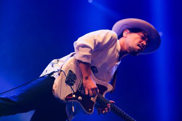 クリープハイプのメンバー紹介！結婚秒読み熱愛中の彼女はあいみょん？