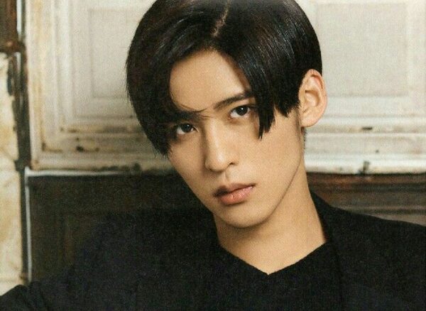 スノーマン（SnowMan）目黒連の家族構成は？父は社長で母は軍人って本当？