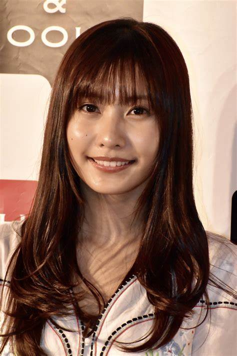 スノーマン（SnowMan）渡辺翔太の彼女は佐野ひなこ！？お揃いの指輪で結婚の匂わせ？？