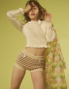 水曜日のカンパネラ初代ボーカルコムアイの脱退理由は?現在は何してる?