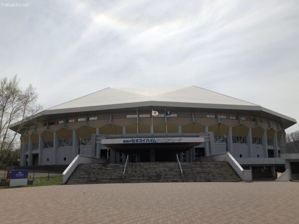 snowｍanデビューシングルの売り上げ枚数はおかしい？ミリオン達成したのになぜ炎上したのか