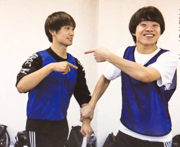 SixTONES(ストーンズ)気持ち悪い。嫌われているとの声。