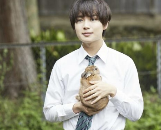 なにわ男子大西流星は肌綺麗!化粧水を使ったスキンケアや美容法を調査してみた!