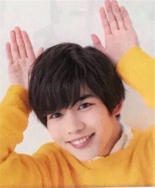 なにわ男子長尾謙杜の好きなものは？好きな食べ物は？好きな色は？好きな曲は？