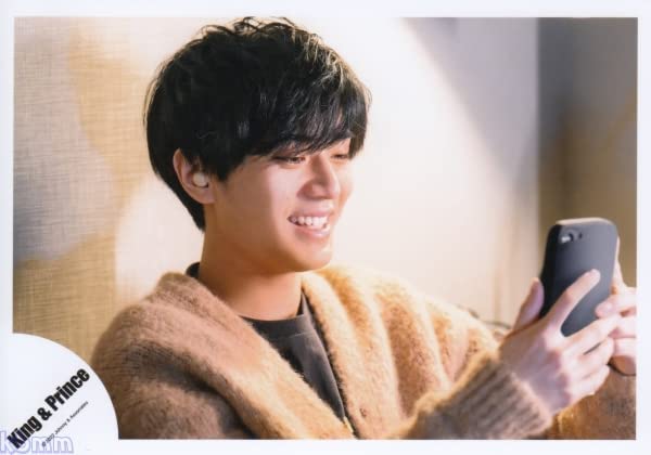 キンプリ(king&prince)永瀬廉の愛用のスマホやスマホケースは何?イヤホンも!