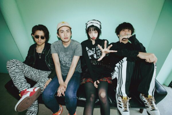 ano(あのちゃん)の実家や家族構成について!父親は元バンドマン!?