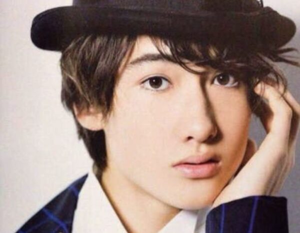 マリウス葉の脱退理由は病気？活動休止後も体調戻らずか？