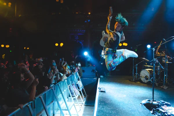 MIYAVIのプロフィール!本名や出身地、身長なども紹介!