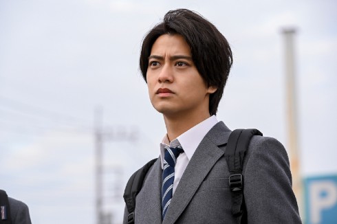 キンプリ(king&prince)髙橋海人の彼女は平手友梨奈で熱愛？ダンスで匂わせ？